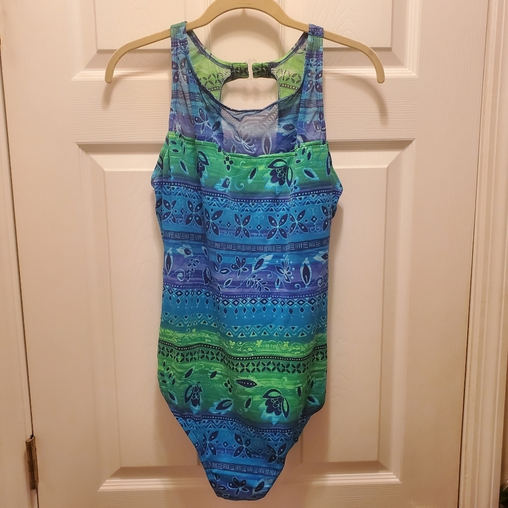 # Kathy Ireland One Piece Swimsuit, Sz 24W